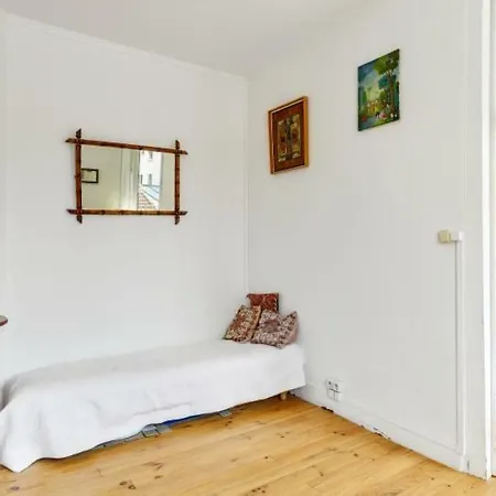Apartment 2 People Ideal Small Budget By Weekome *